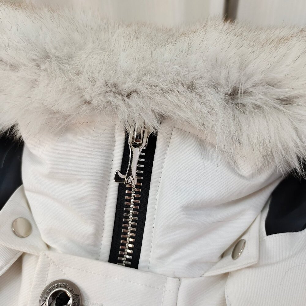 Moose Knuckles White Down Jacket - image 5